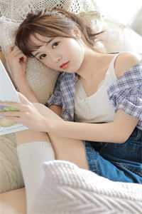 沙雕女配穿书后，成了黑红第一人