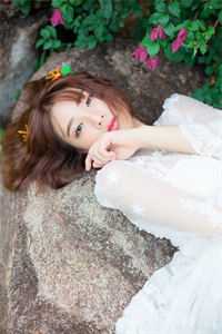 签下离婚协议后，我六指神医的身份瞒不住了