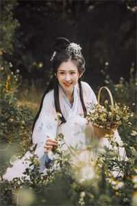 夫人重生搞事业,首辅追妻火葬场