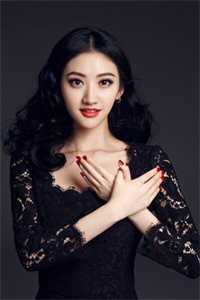 新婚后，我枝繁叶茂多子多福