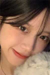 我喜欢的女孩子也喜欢女孩子