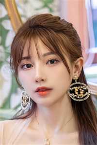 重生后闪婚首长，易孕军嫂养崽忙