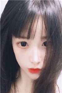 轻抚蔷薇满院香