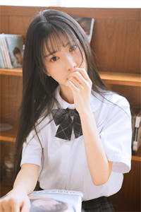 禀告首辅，夫人她又去给你物色美女了