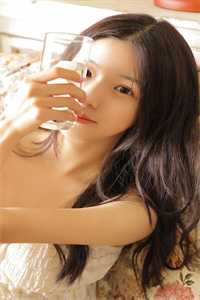 入赘为婿后，他只想吃软饭