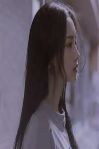 当众休夫后，摄政王十里红妆高调求娶