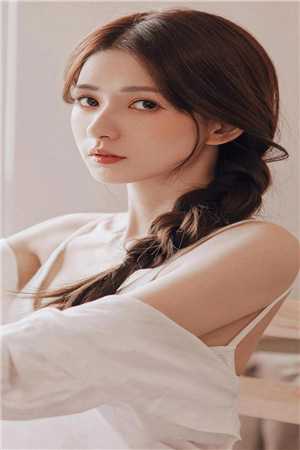 魅魔正太：开局校花妈妈求贴贴