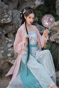 综武：收集群芳谱，从小龙女初吻开始