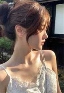 女配觉醒：她成了第一女首富