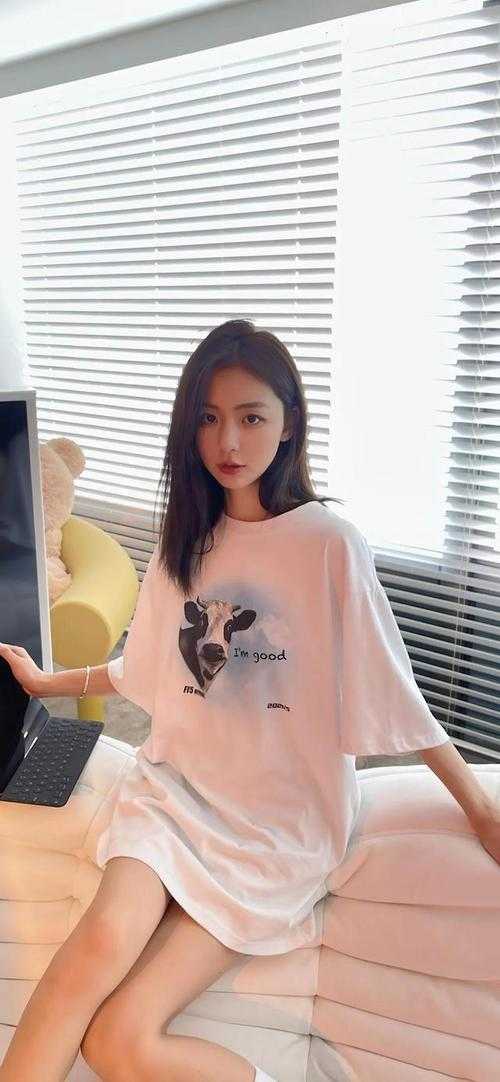 我一正经医生,开局捡个美女患者做老婆
