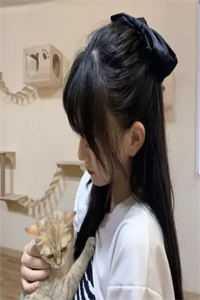 九千岁是女儿身？暴戾新君乐疯了