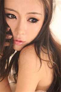 不爱江山爱美人
