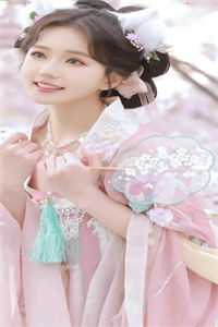 我昏君，靠选妃打造帝国很合理吧？