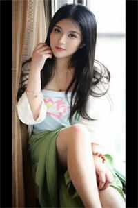 开局女帝为师，我出师便天下无敌