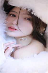 分手后，她和马甲大佬闪婚了