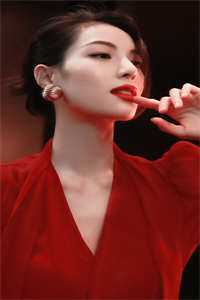 精品选集和离当天，虐文女主转身嫁暴君