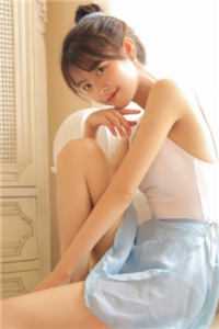 文章全文变成女生发现校花居然是假傲娇