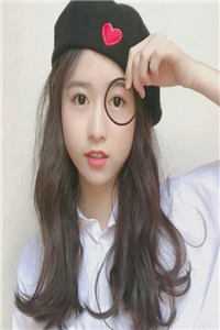 畅销小说重生八零：被九个女儿团宠了