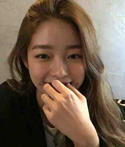沈妤谢停舟宠妾灭妻,重生我退婚渣男嫁王爷