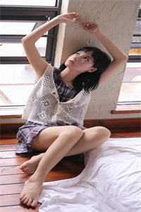 手拿名臣系统,我在古代女扮男装碧玉许玥