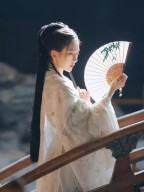 快穿大唐，他只想贪污腐败享人生