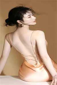 刚穿越就被四百斤的女人退婚