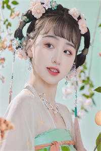 末世重生囤货和老婆贴贴