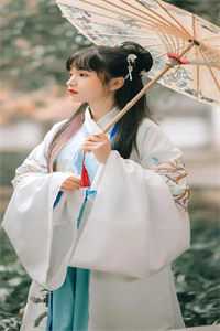 野村桃花朵朵开