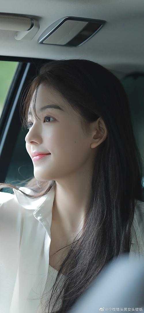 畅销小说和女儿互换身体后，我考上清华
