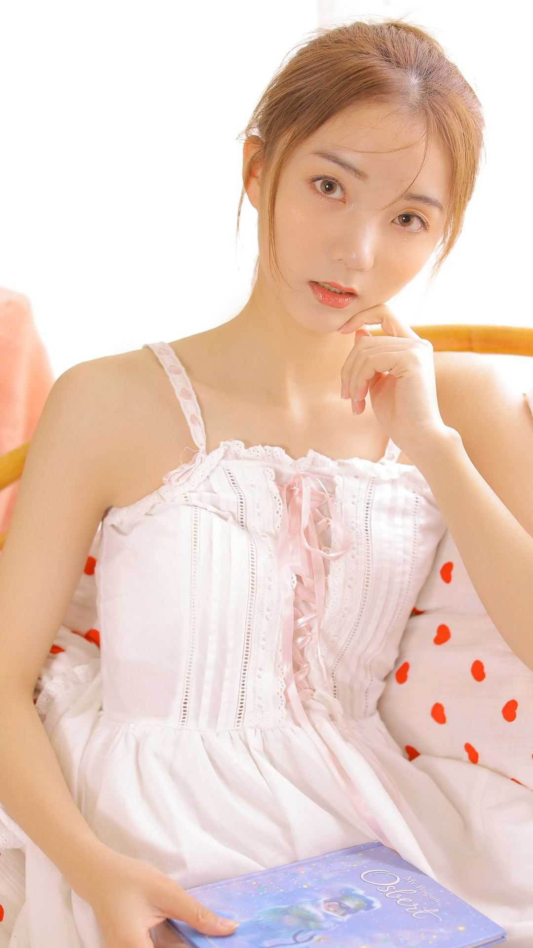 精选全文老公为白月光守身如玉，我转身红杏出墙
