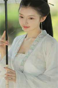 与君远相知，不道云海深前文