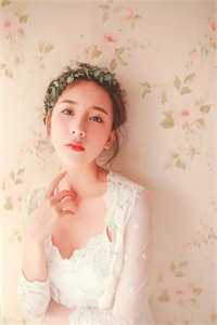 最强弃妃：王妃她又演上瘾了！花娆月君墨染