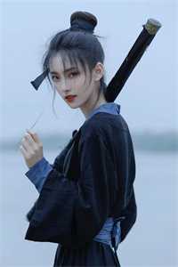 精品小说儿子千里寻母，高温来袭