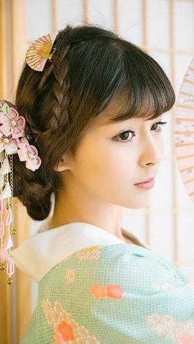 重生后带着妻女疯狂捞金谢昭林暮雨小说完结版