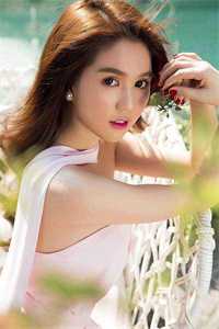 改嫁疯批太子，清冷美人她艳翻东宫全文