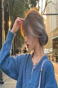 全文小说摇花手的祖师爷因为没开库里南被女友甩了库里南闻北