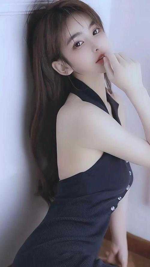 弹幕保命！恶毒女配不干了！畅销书籍