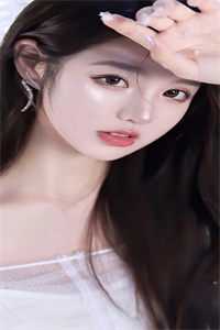 镜花不比人间月聂元峥林汐汐小说