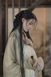 丈夫瘫痪！全村劝我找人兼祧两房谢阎川季皎月最新章节