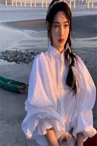季望舒孟昭我假死后，冰山校草跪在我坟头痛哭小说