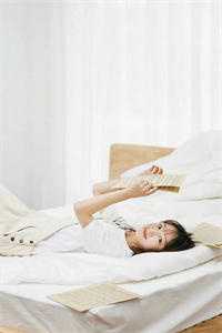 离婚后，高冷前妻求复合小说全文免费阅读朱露莎唐晶