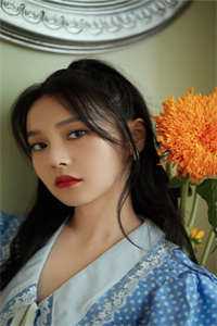 被男友骗进哀牢山后，我的狼人儿子救了我全文小说左小小张强最新章节