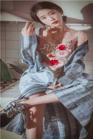 我死后变成了妈妈的系统小说