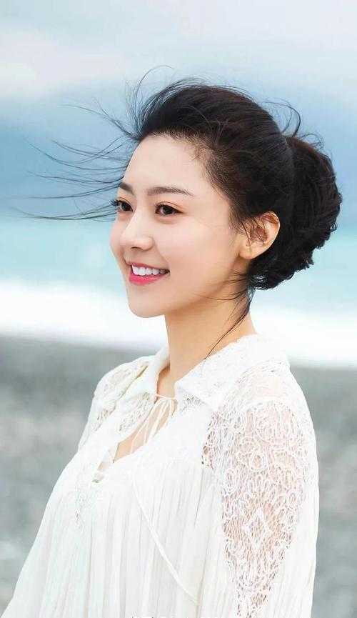 被皇嫂污蔑成狐媚子后，我送她家破人亡全文彩屏沈澜