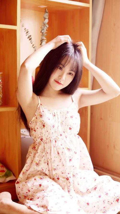性冷淡老婆给影帝当贴身助理后，带回孕肚新上热文
