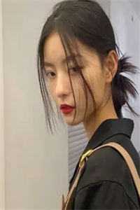 迈巴赫撞大众帕萨特，迈巴赫跪了帕萨特迈巴赫全文