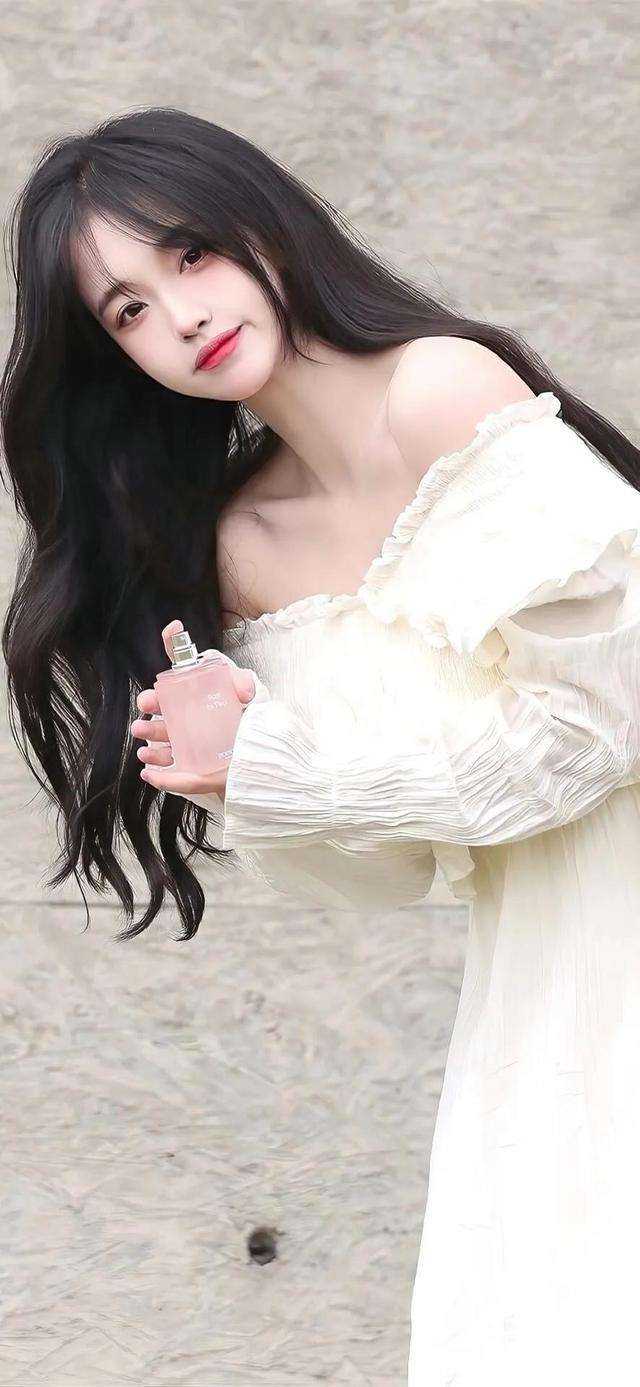 他逃婚后悔悟，只为骗我的眼角膜全新