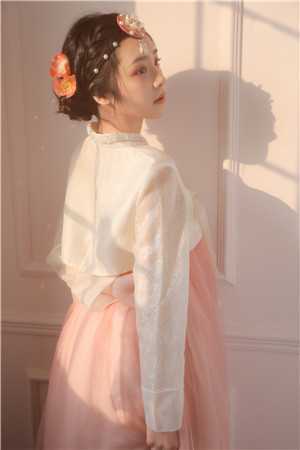缘尽如花白月光许依依