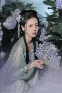 拒绝闺蜜要替我相亲的要求后，我被打死了未删减版
