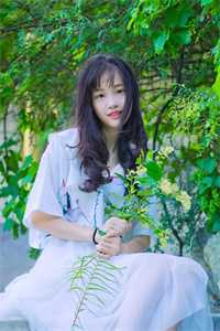 四岁女儿抱着我的尸体哭得撕心裂肺，他却和青梅在订婚顾澜宇青梅全文免费